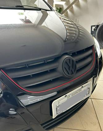 VOLKSWAGEN FOX 1.0 MI TREND 8V FLEX 4P MANUAL VOLKSWAGEN FOX 1.0 MI TREND 8V FLEX 4P MANUAL